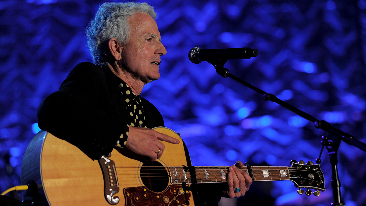 NEW YORK, NY - JUNE 16: Billy Steinberg performs onstage at the Songwriters Hall of Fame 42nd Annual Induction and Awards at The New York Marriott Marquis Hotel - Shubert Alley on June 16, 2011 in New York City. (Photo by Larry Busacca/Getty Images for Songwriters Hall of Fame)