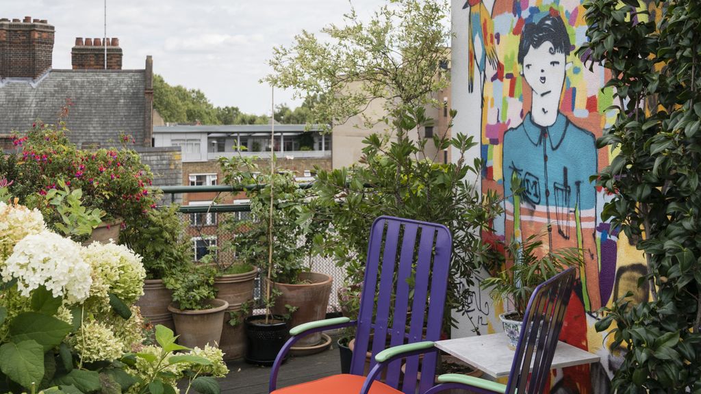 Frances Tophill Shares Her Biodiverse Urban Garden Tips Livingetc