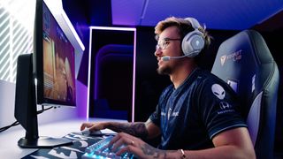 Alienware Pro gaming headset on Team Liquid player