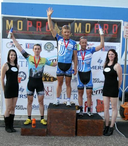 Men's Tour de Grove podium