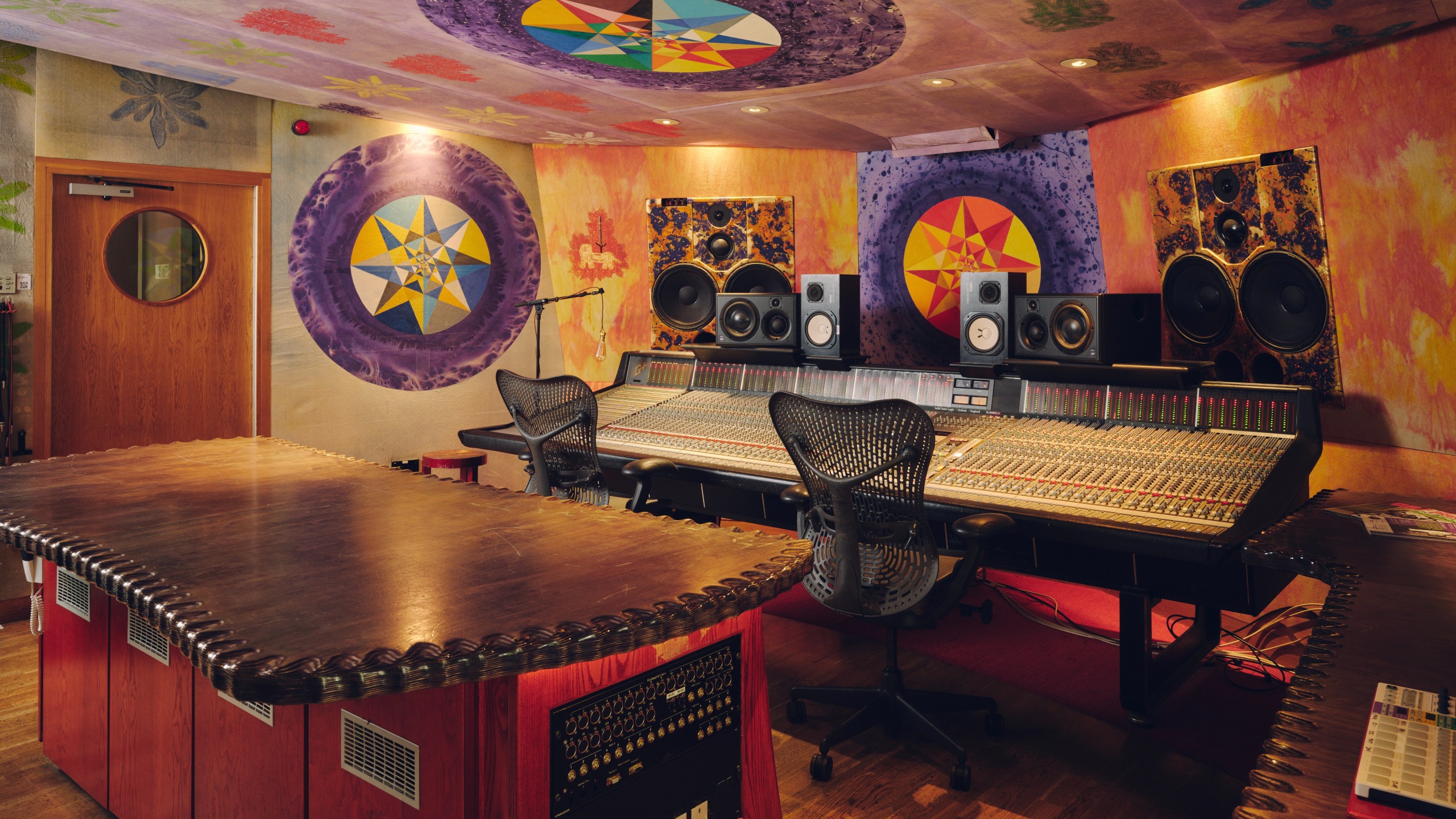 Strongroom Studios Control room