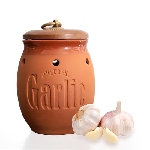 Dheureka Garlic Keeper With Wooden Lid, 19 Oz Clay Garlic Storage Container to Keep Garlic Cloves Fresh Longer, Countertop Organizer, Farmhouse Kitchen Decor and Accessories, Terracotta