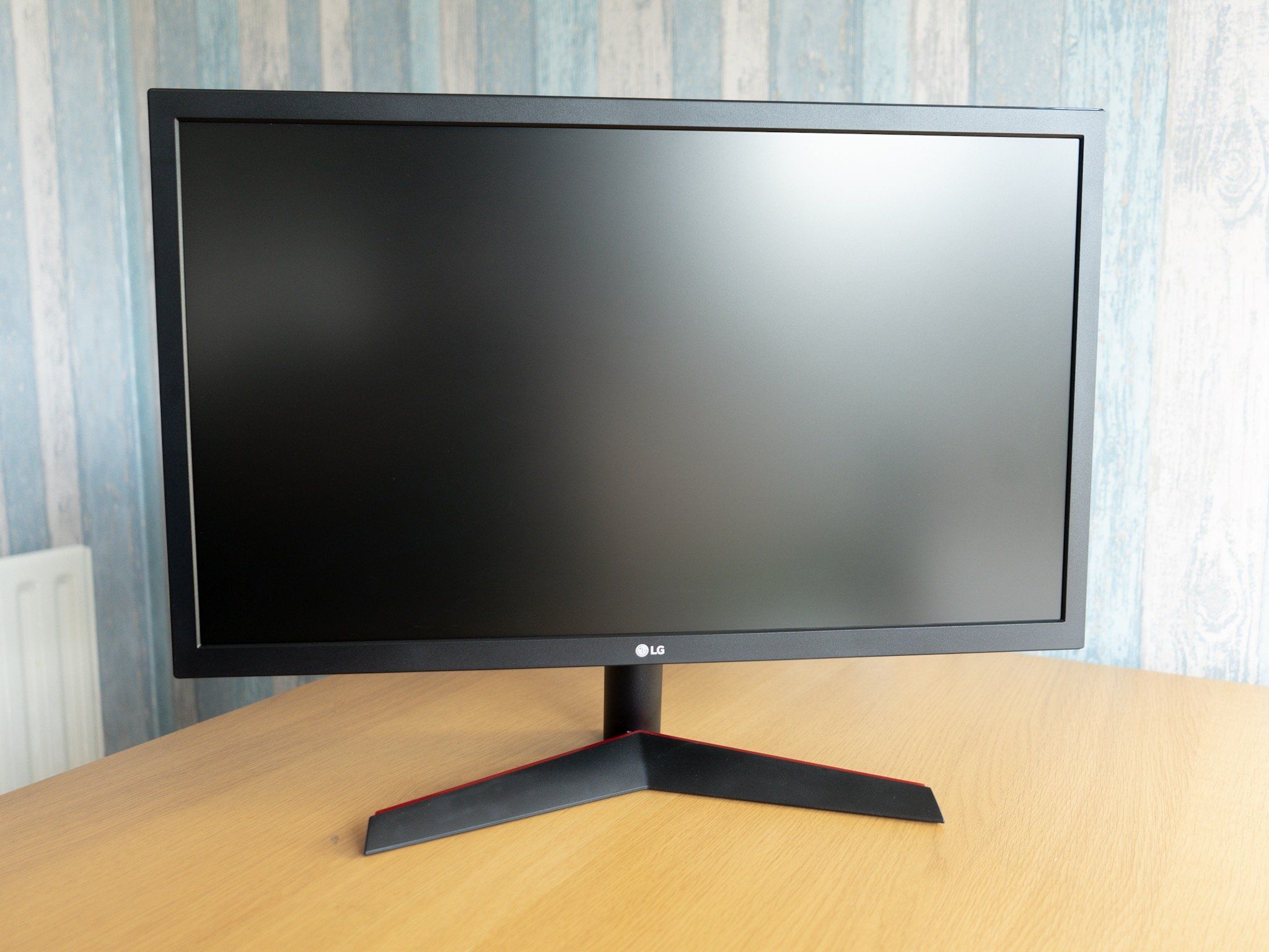 LG 24GL600F monitor review: High-end gaming performance on a