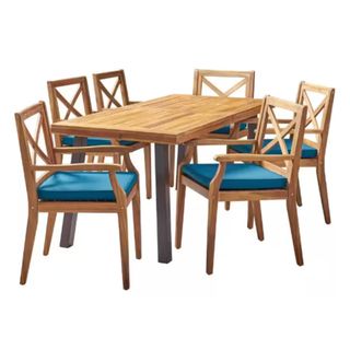 A Juniper 7-Piece Wood Outdoor Dining Set