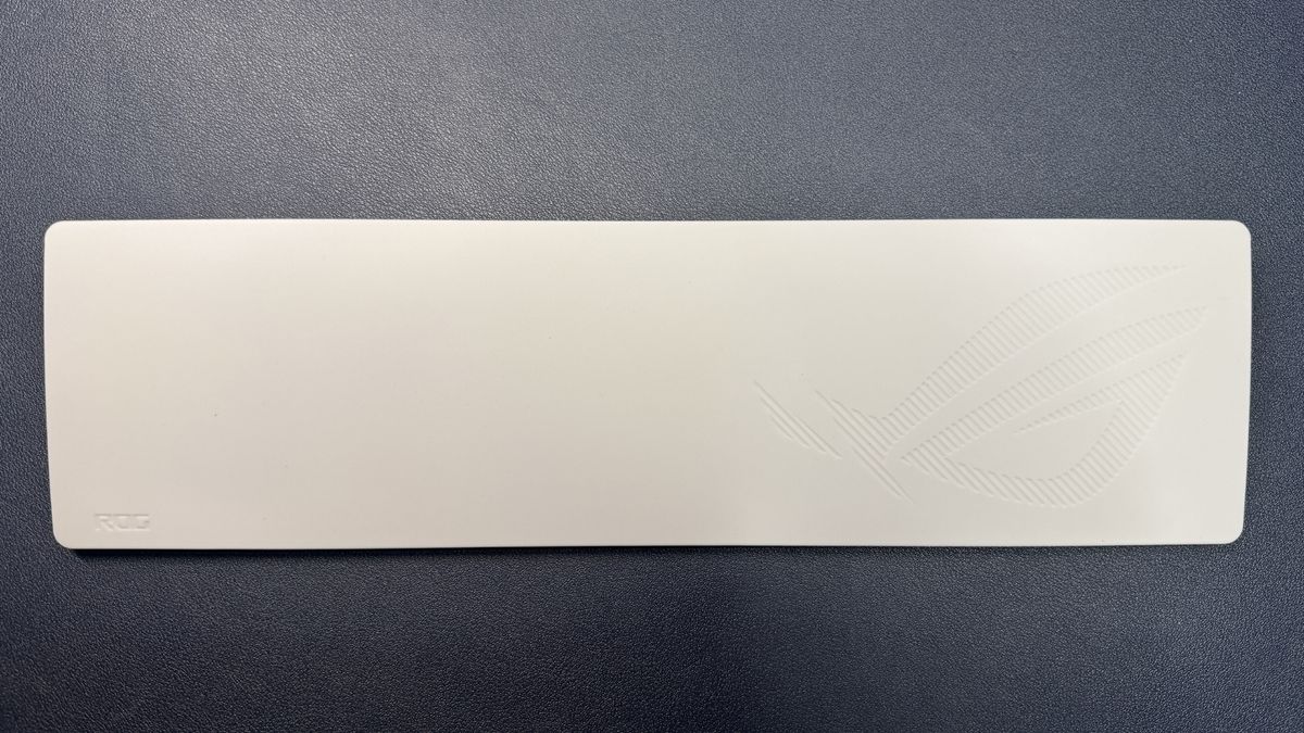 Asus ROG Azoth X