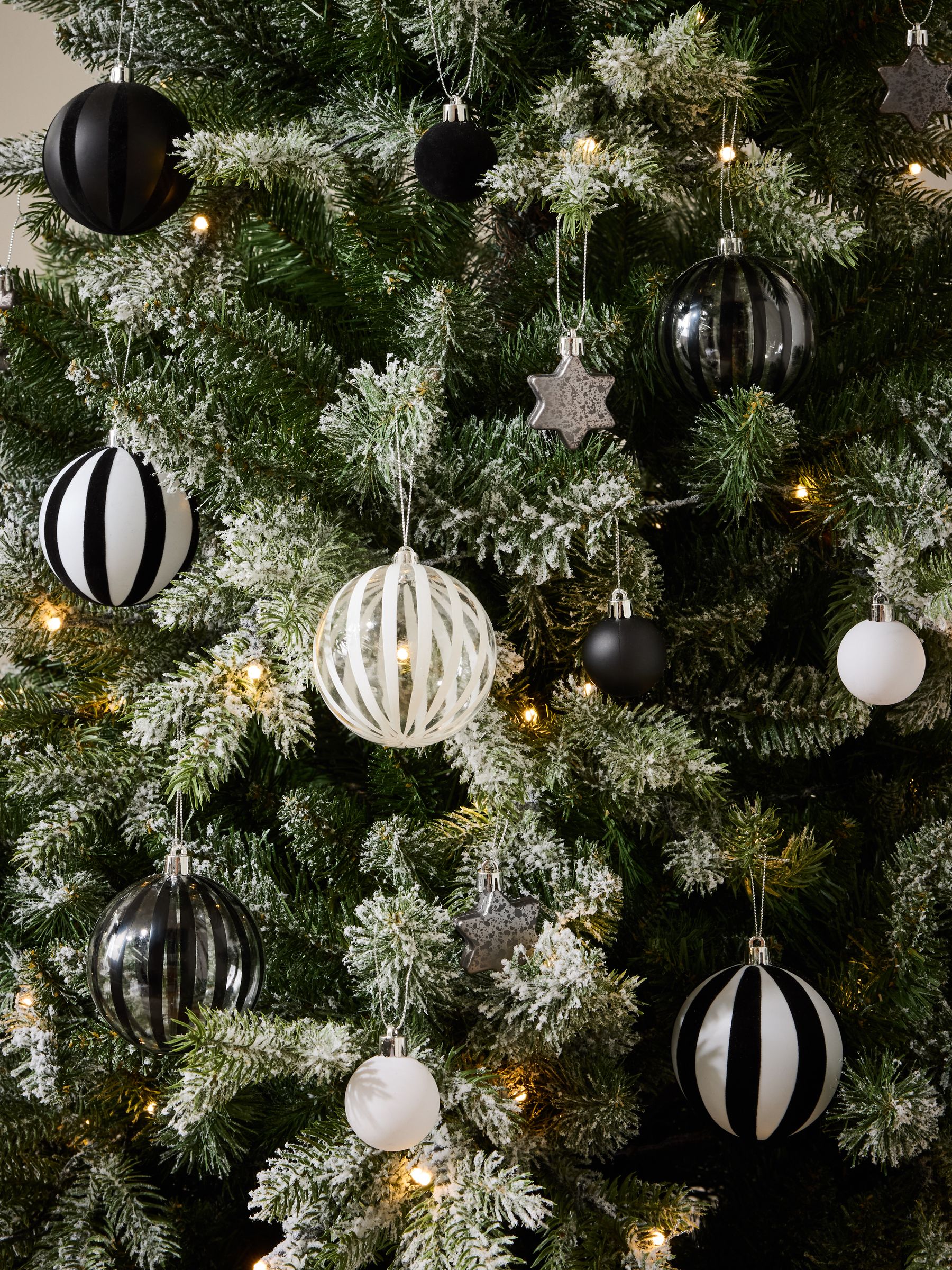 50 Pack Monochrome Stripe Shatterproof Christmas Baubles