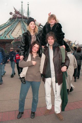 Peaches Geldof, Bob Geldof, Pixie Geldof and Fifi Trixibelle at Disneyland Paris, 1998