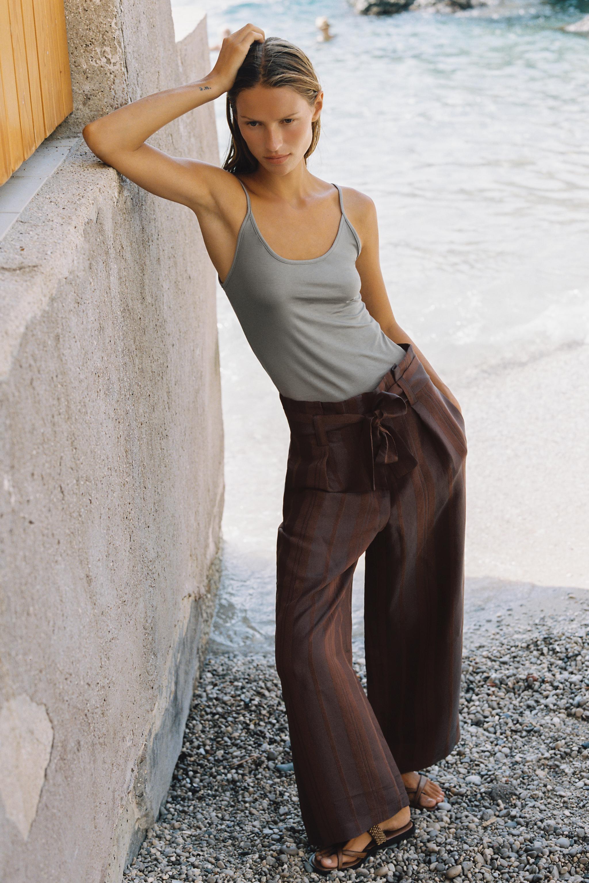 Striped Paperbag Trousers With Belt - Brown - Xs