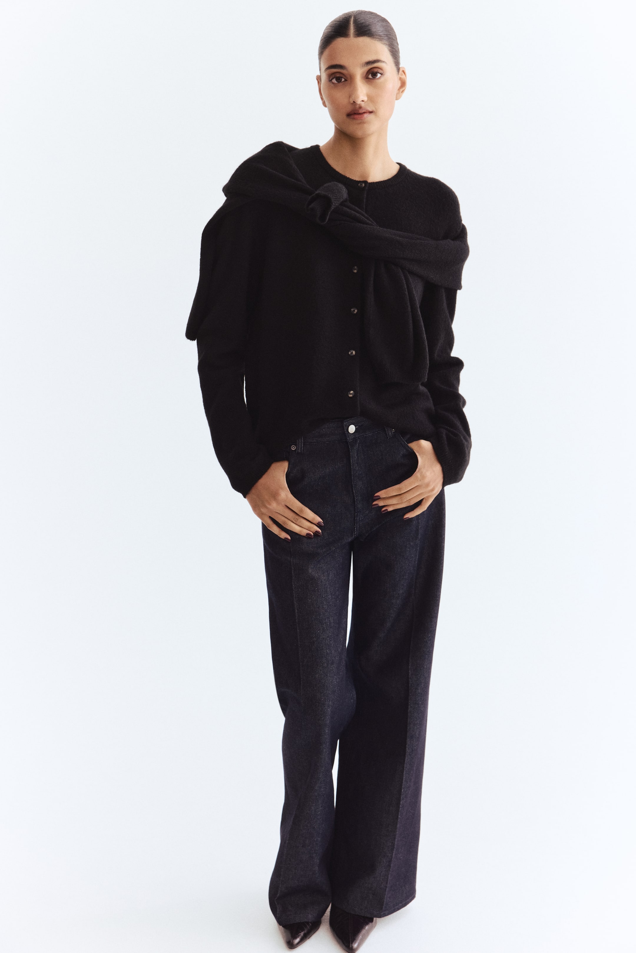 Loose-Fit Cardigan - Black