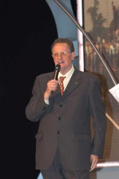 Carmine Castellano makes an address