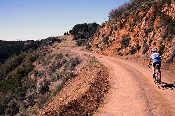 Chris Jones Jones was alone when the climb turned from pavement to dirt.