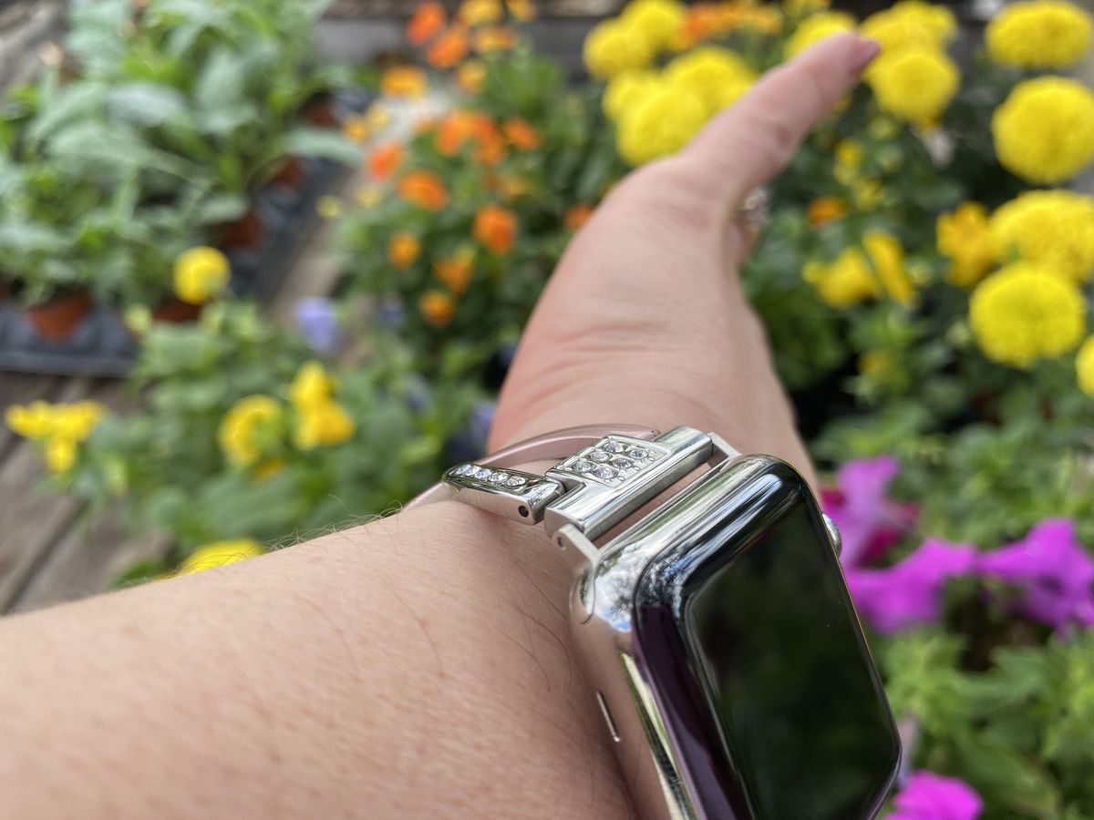 Wearlizer Rhinestone X-Link Apple Watch Band