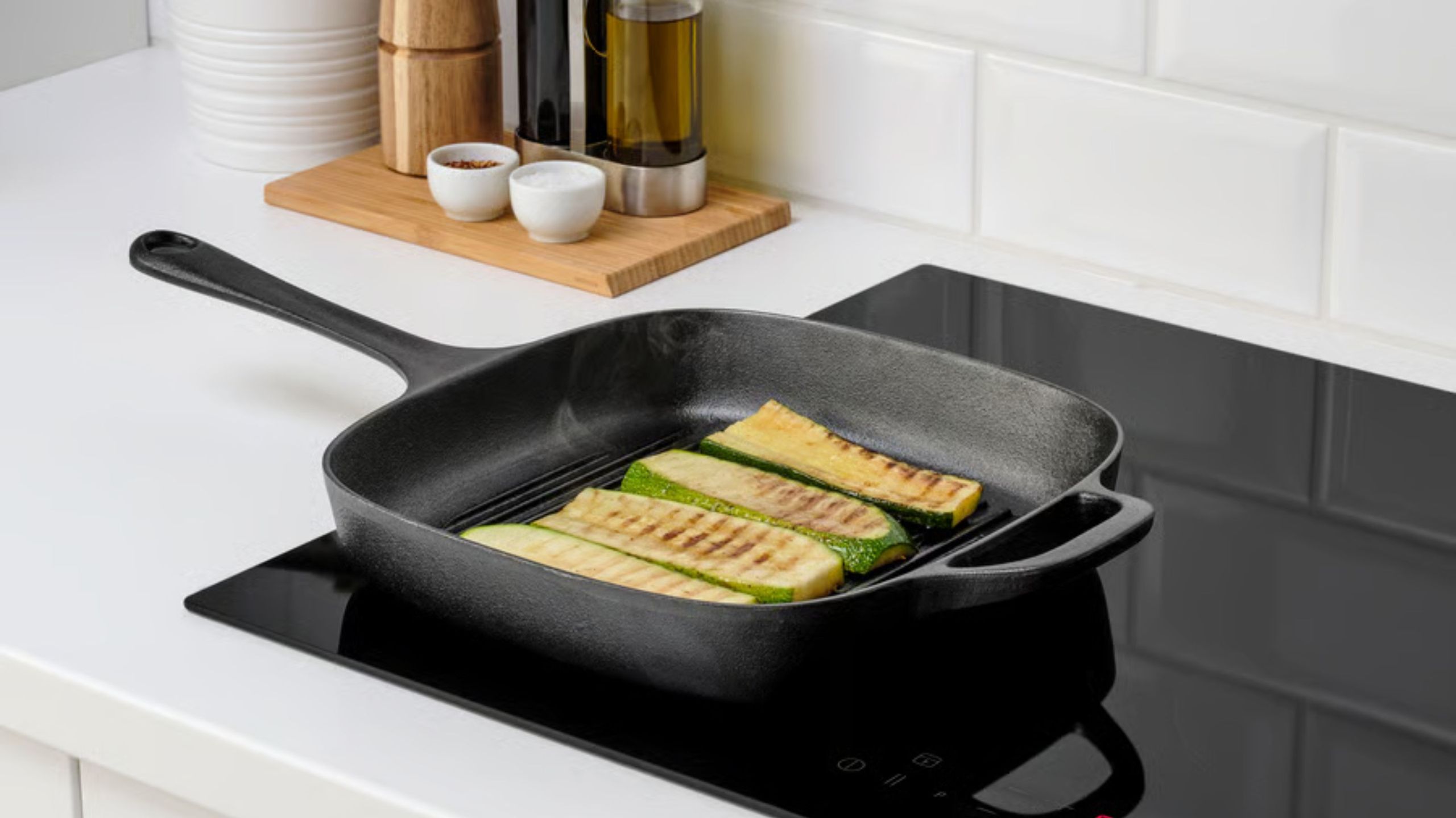 This $39 IKEA Grill Pan Keeps BBQ Season Going, Rain or Shine