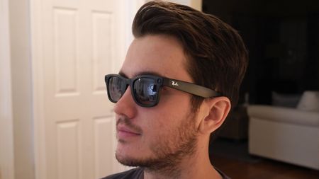 Meta Ray-Ban Smart Glasses