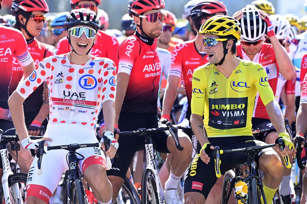 Tour de France 2020 - 107th Edition - 18th stage Meribel - La Roche sur Foron 175 km - 17/09/2020 - Tadej Pogacar (SLO - UAE - Team Emirates) - Primoz Roglic (SLO - Team Jumbo - Visma) - photo Peter De Voecht/PN/BettiniPhoto&Acirc;&copy;2020
