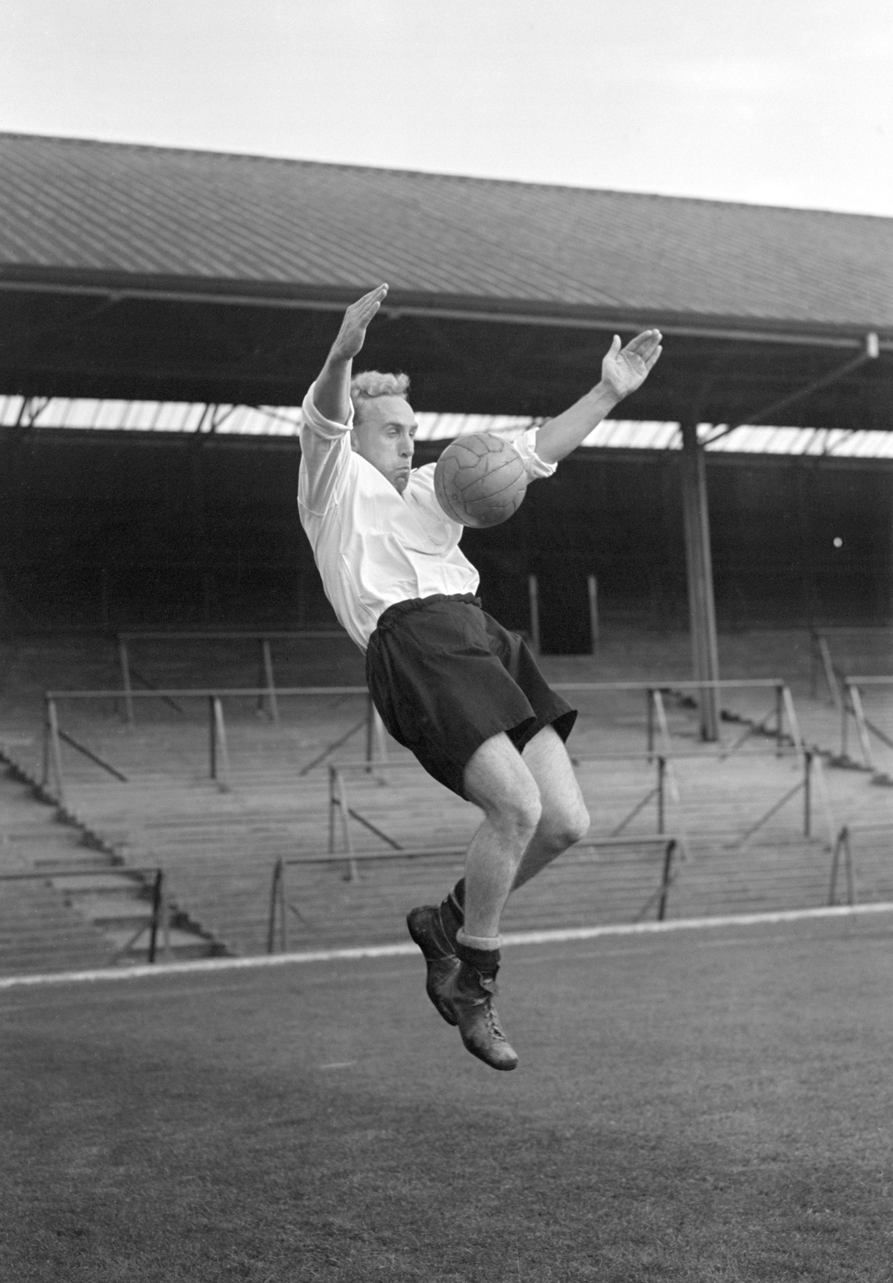 England skipper Billy Wright and his team-mates could not keep Ireland out