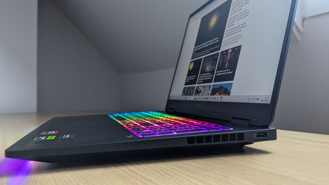 HP Omen Max 16 on a wooden desk