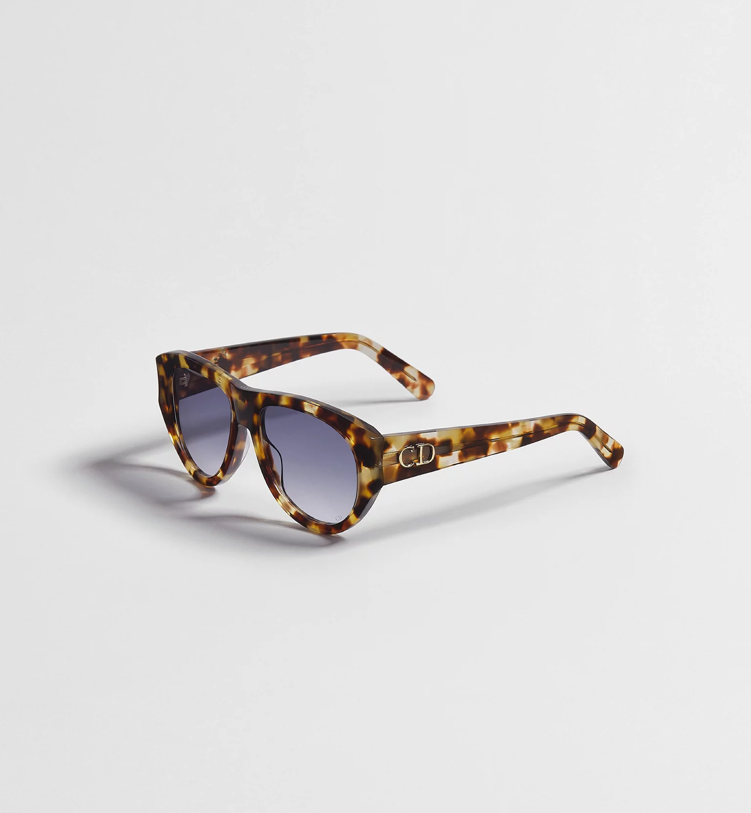 Dior, DiorGlow A1I