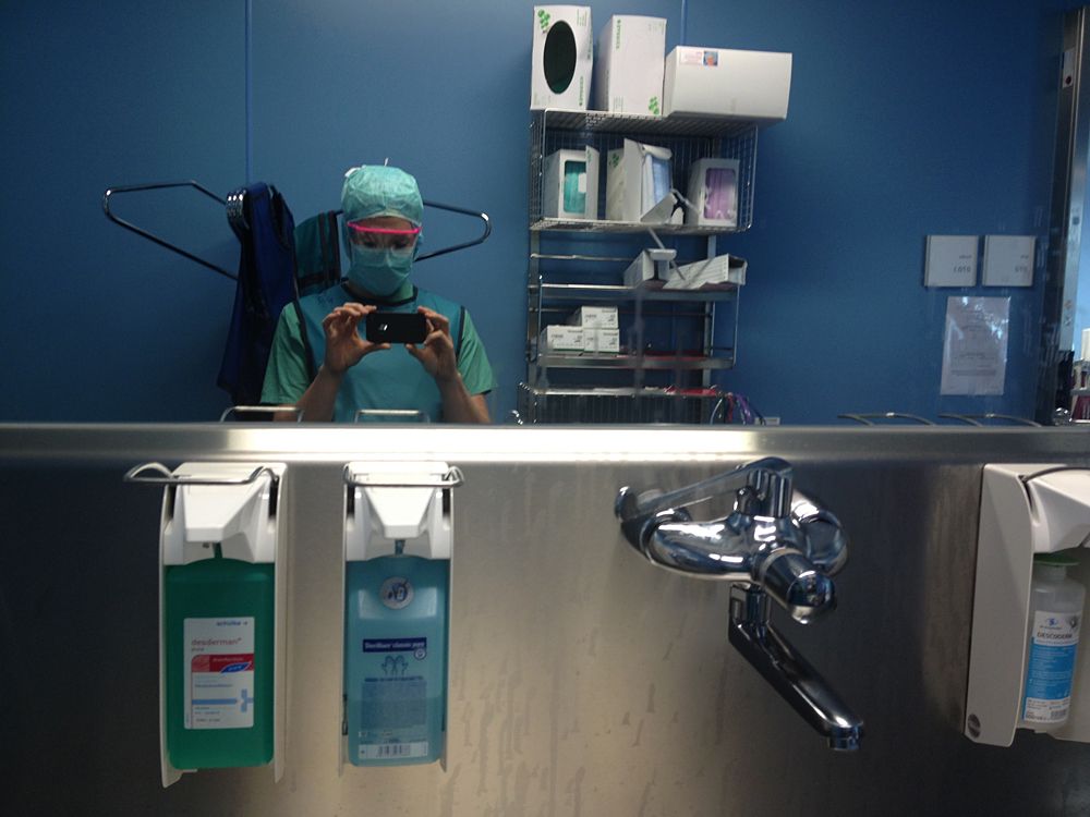 Dr. Tanja Erath in surgical scrubs
