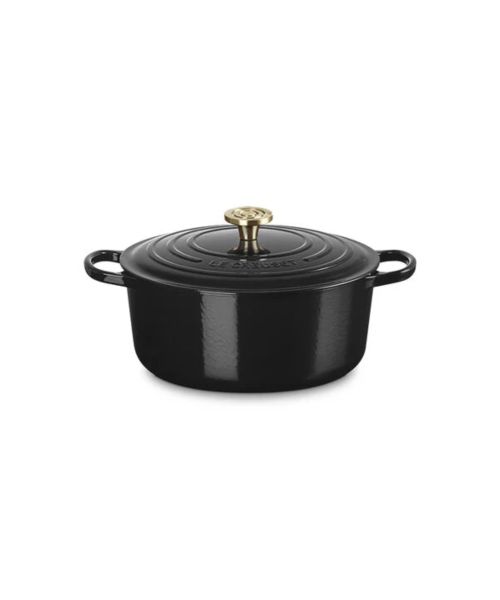 Signature Round Dutch Oven