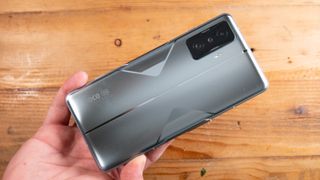 El Poco F4 GT es el último móvil de la familia Xiaomi que ha llegado al mercado