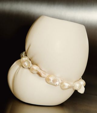 sculptural pearl jewellery