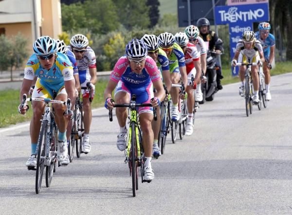 Cunego comes through for a turn