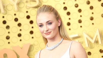 los angeles, ca september 22 sophie turner attends the 71st emmy awards at microsoft theater on september 22, 2019 in los angeles, california photo by dan macmedanwireimage