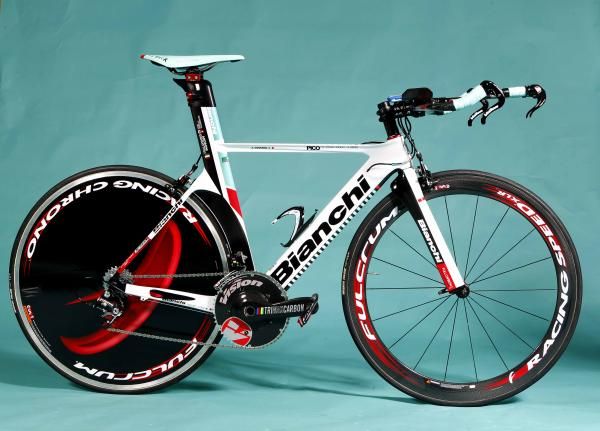 Francesco Ginanni's Bianchi time trial bike.