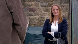 Will Nicola make a move on Mack in Emmerdale