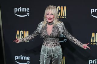 Dolly Parton has given up touring so she can be closer to home in case of emergencies