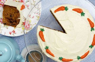 Carrot and walnut cake