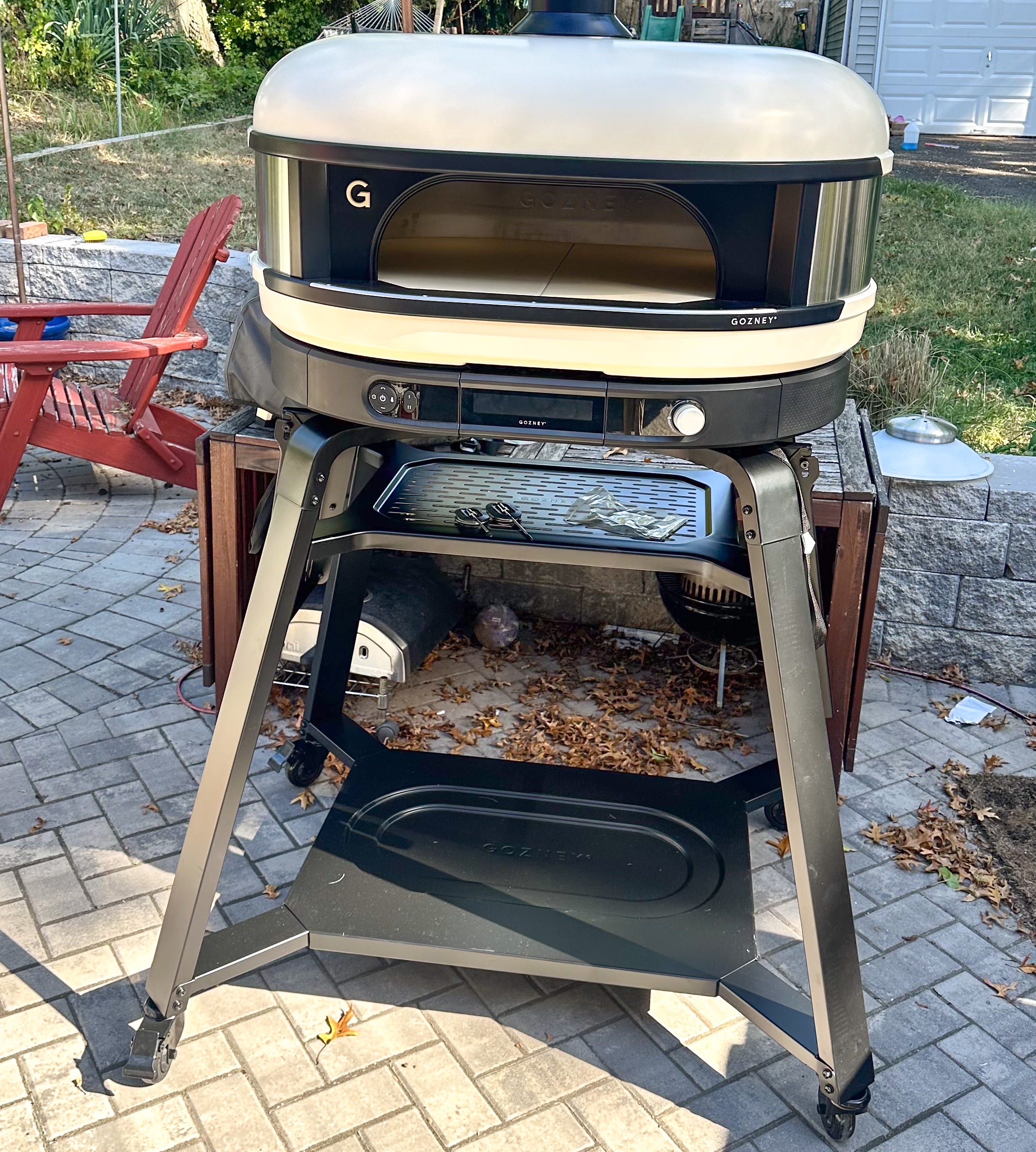 Gozney Dome XL gen 2 on stand