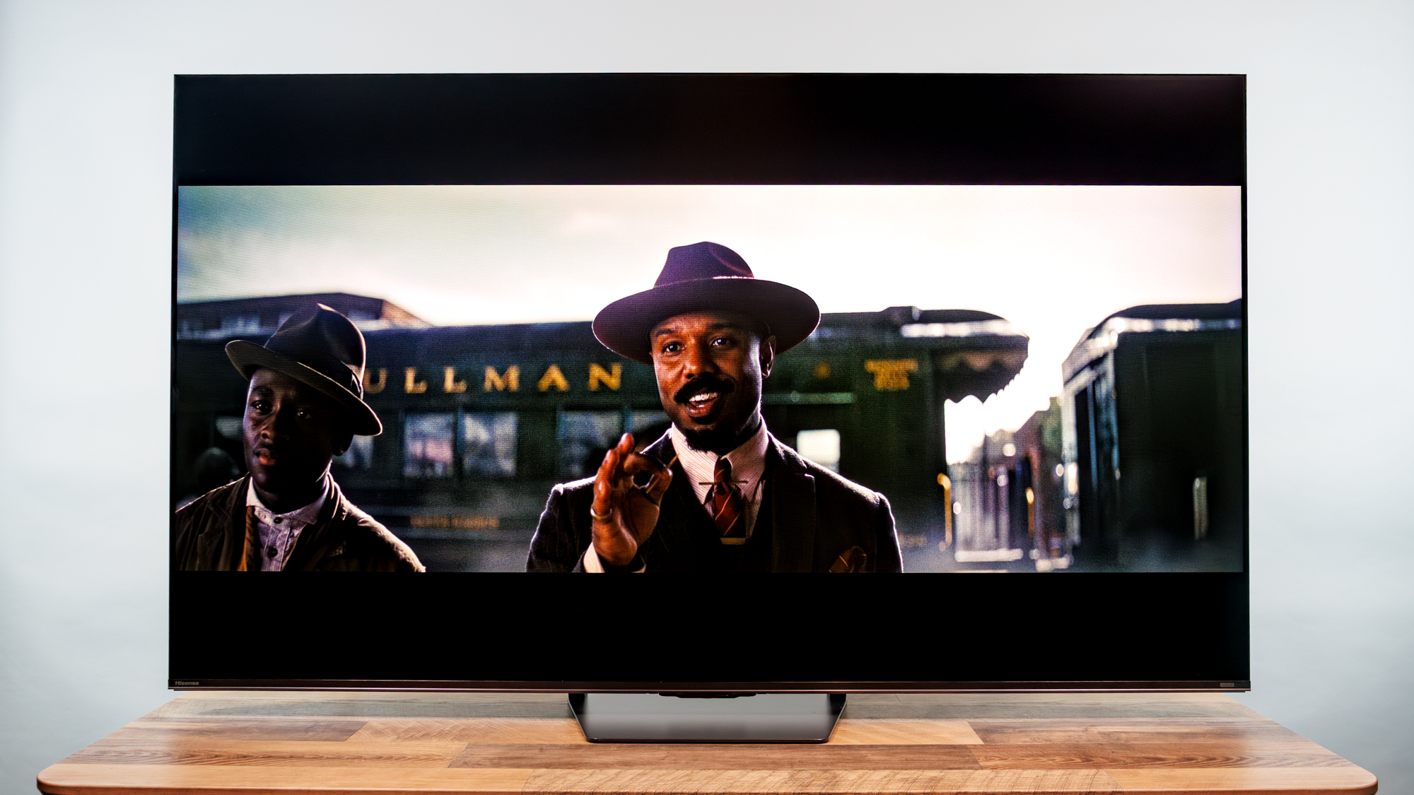 Hisense U7SG ULED Mini-LED Google TV on a desk