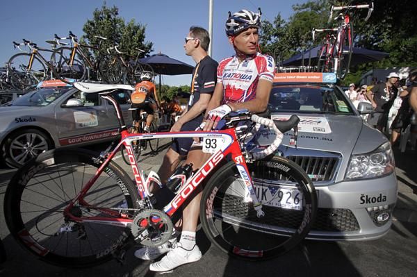Sergei Ivanov waits for the start.