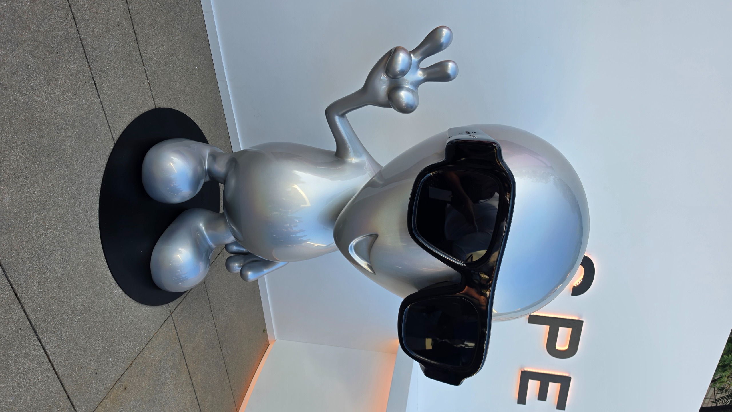 Speccsy (sp?) Mascot at the specs event