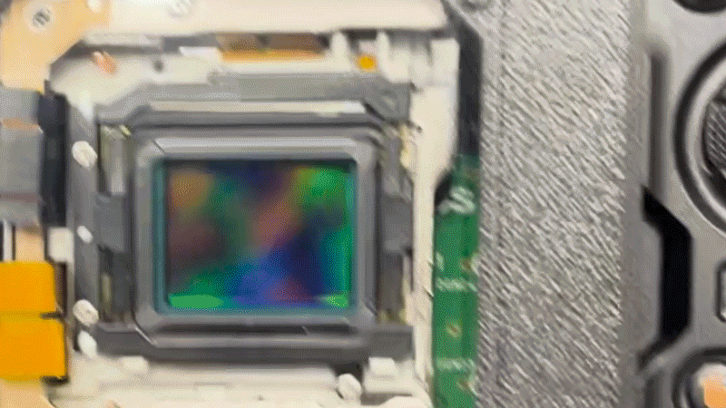 Video clip of the sensor stabilization inside the OM System OM-1 Mark II