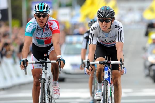 Philippe Gilbert comes across with Geraint Thomas to round out the top 10 in Flanders.