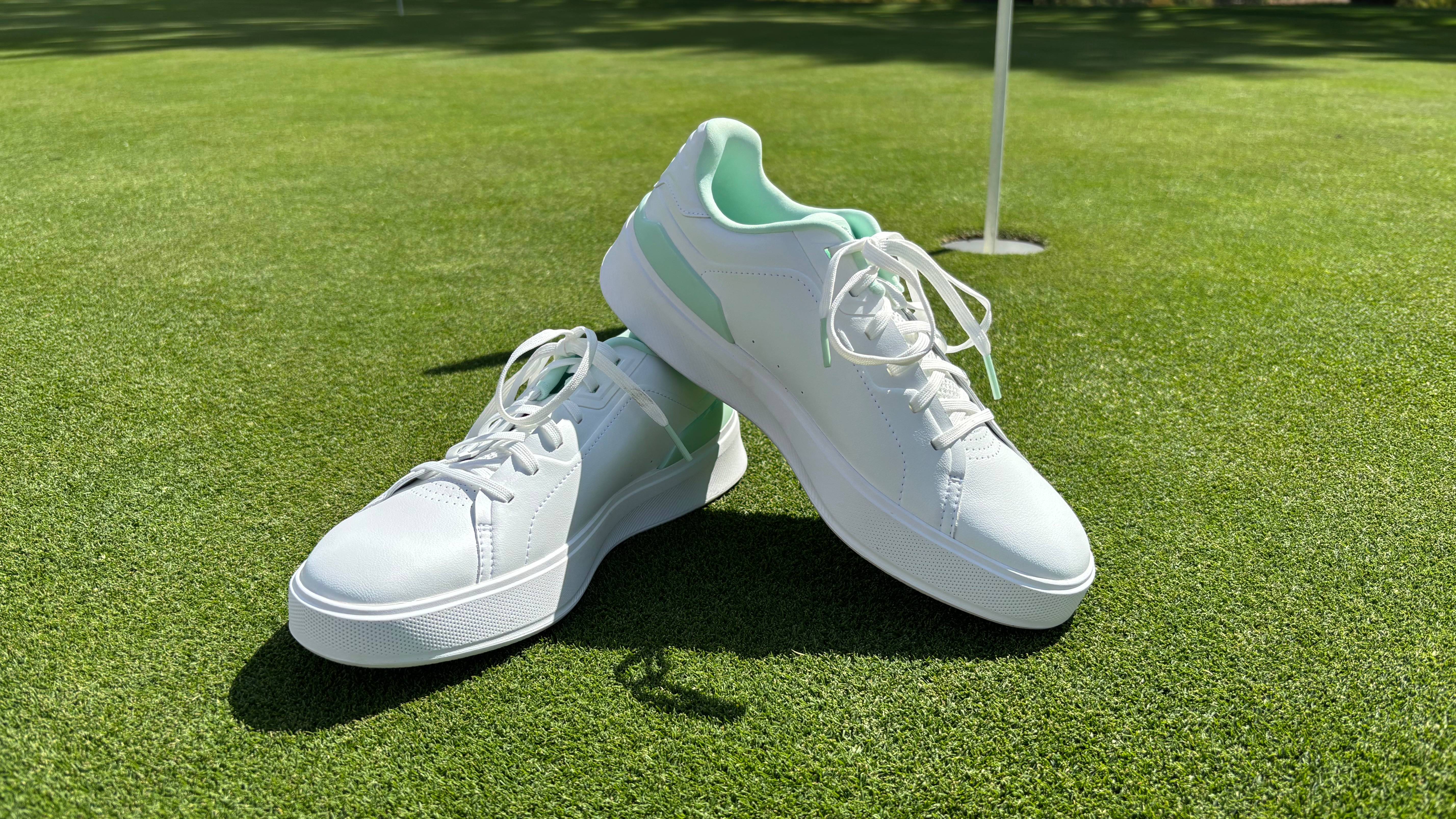 Sun Day Red Osprey Women's Golf Shoe