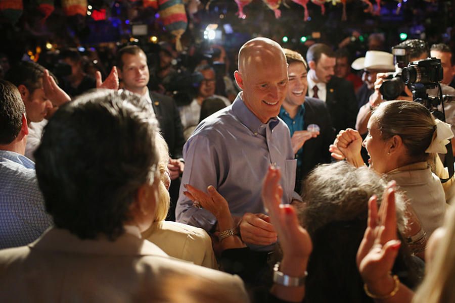 Rick Scott holds off Charlie Crist in Florida gubernatorial race