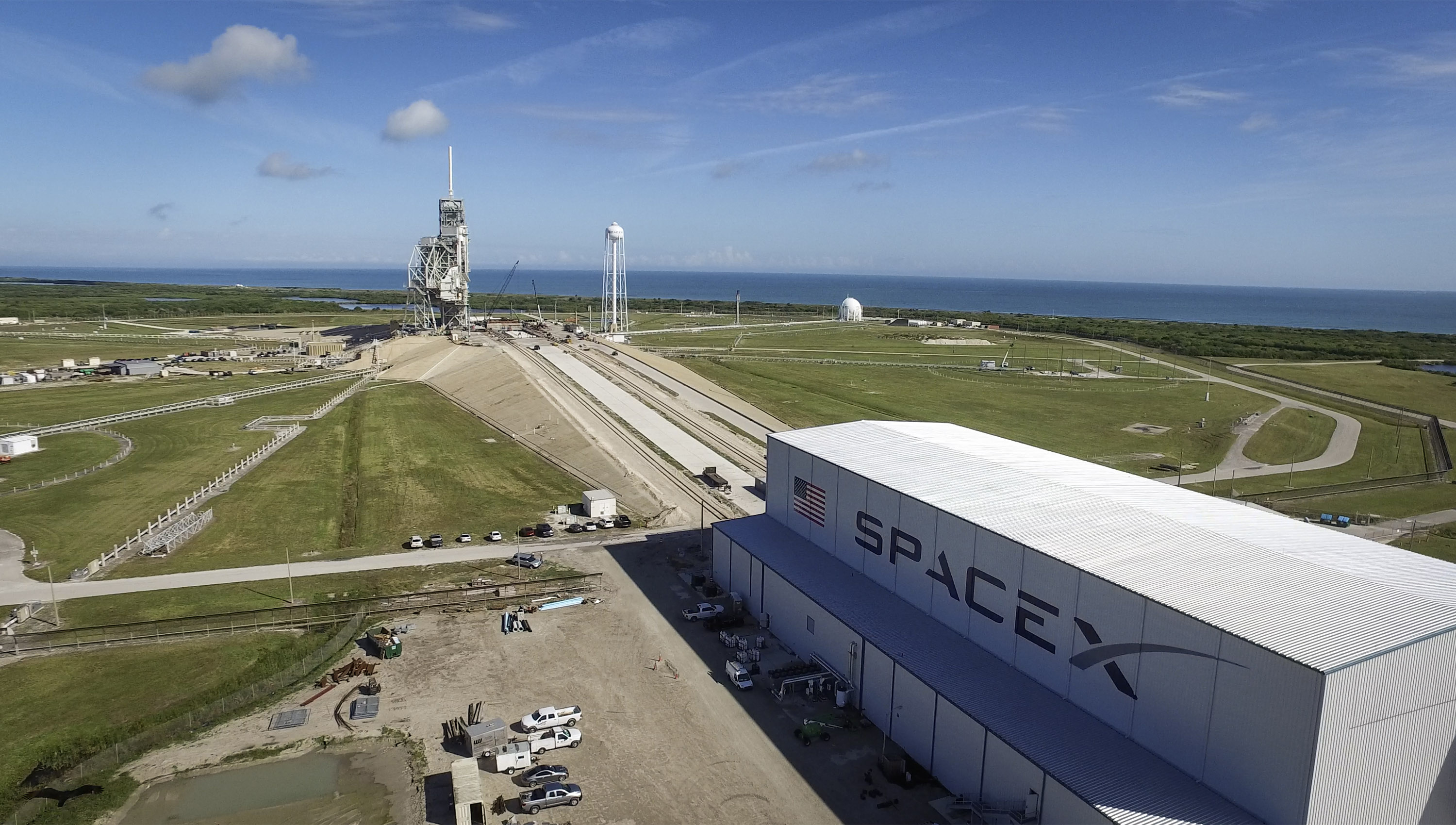 SpaceX is in the final stages of modifying Launch Complex 39A at the Kennedy Space Center for Falcon 9 and Falcon Heavy launches. The launchpad is expected to be operational by November 2016, SpaceX says.