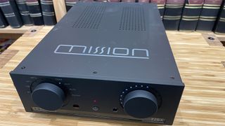 Integrated amplifier: Mission 778X