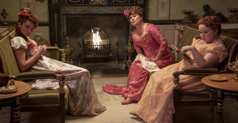 Bridgerton. (L to R) Bessie Carter as Prudence Featherington, Polly Walker as Lady Portia Featherington, Nicola Coughlan as Penelope Featherington in episode 205 of Bridgerton
