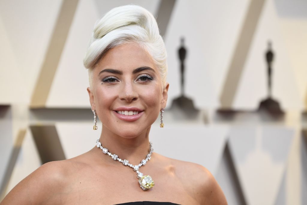 Lady Gaga wears &amp;quot;The Tiffany Diamond.&amp;quot;