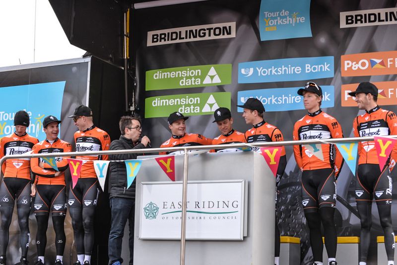 Team Roompot at the sign on