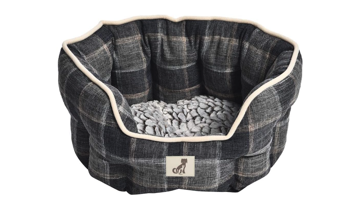 All Pet Solutions Alfie dog bed for small dogs with fleece blanket