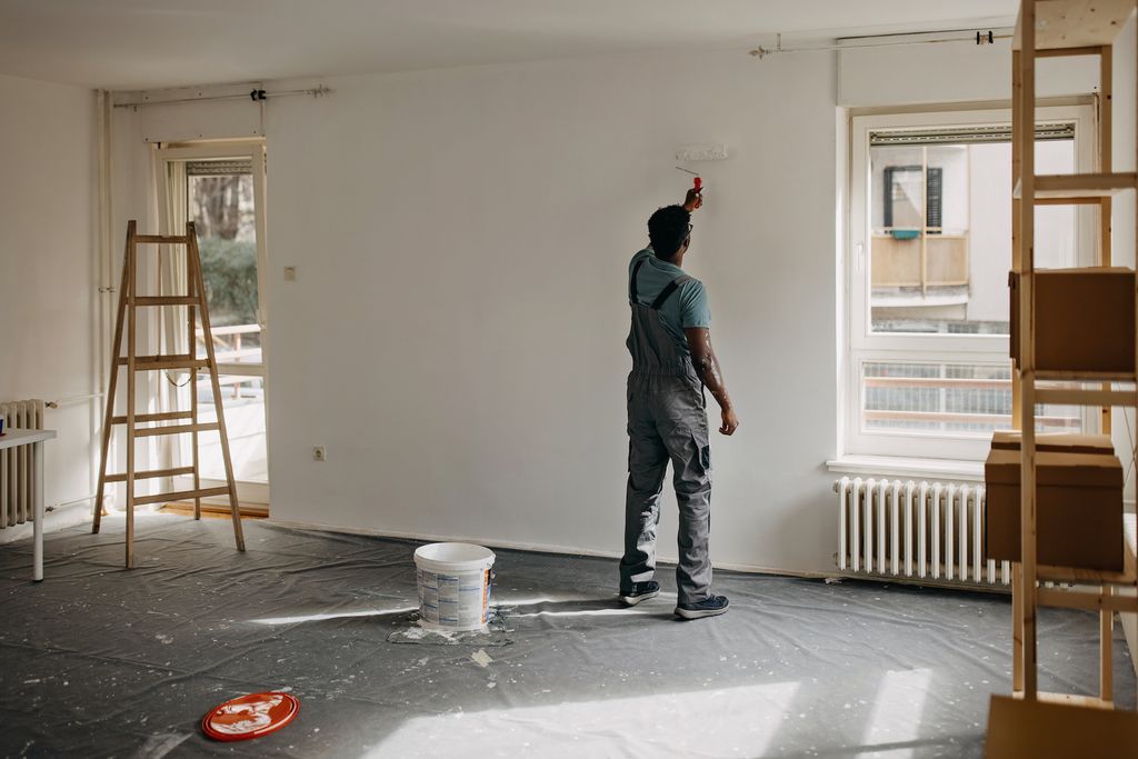 What's the cost to paint a room Should you go a pro or DIY? Homebuilding