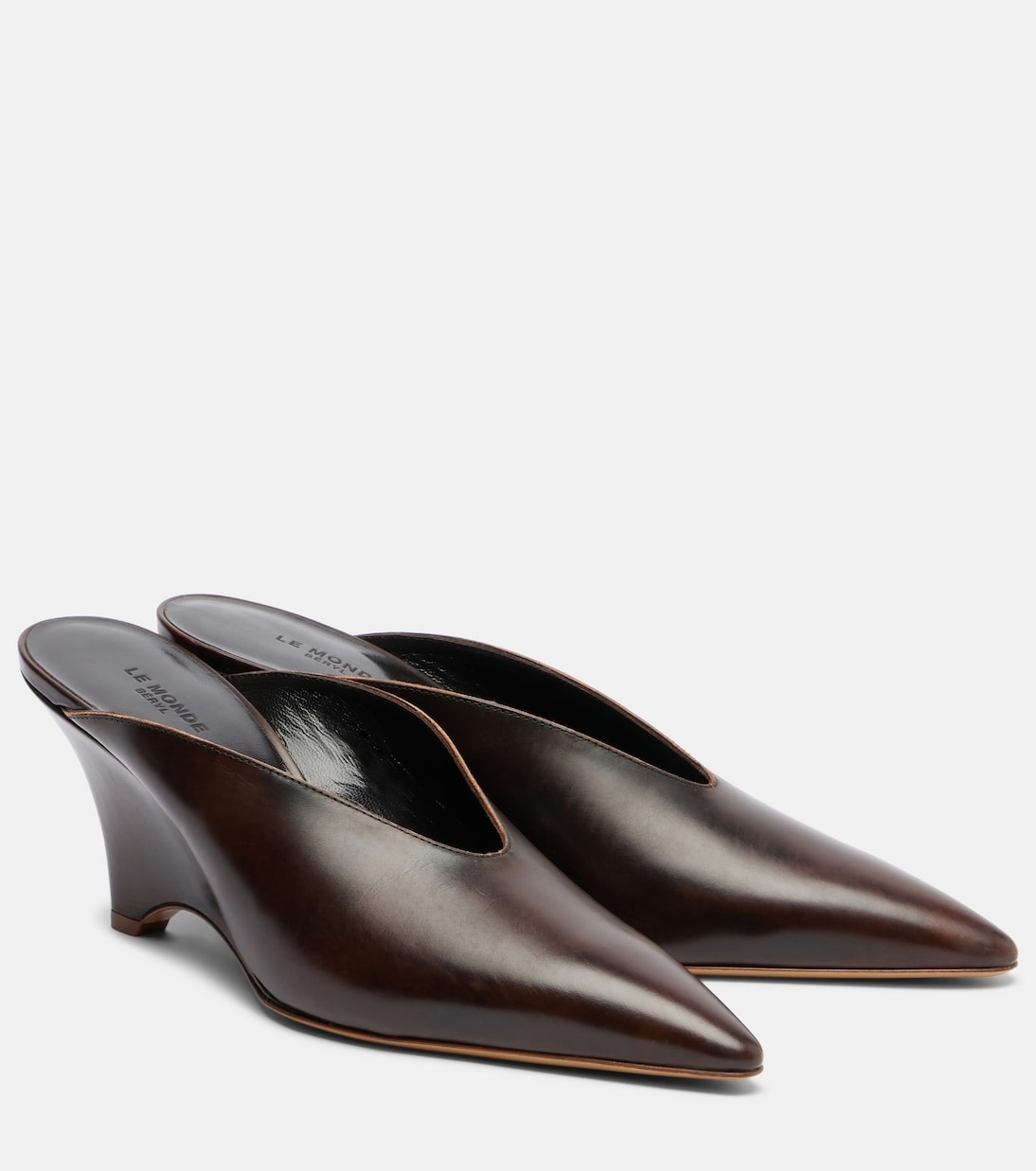 Le Monde B&amp;eacute;ryl, Wedges