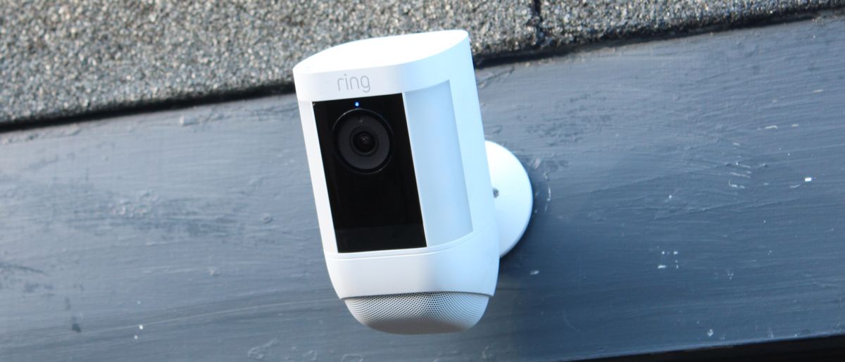 Cámara de seguridad con batería: vigilancia wireless con Ring Stick Up Cam