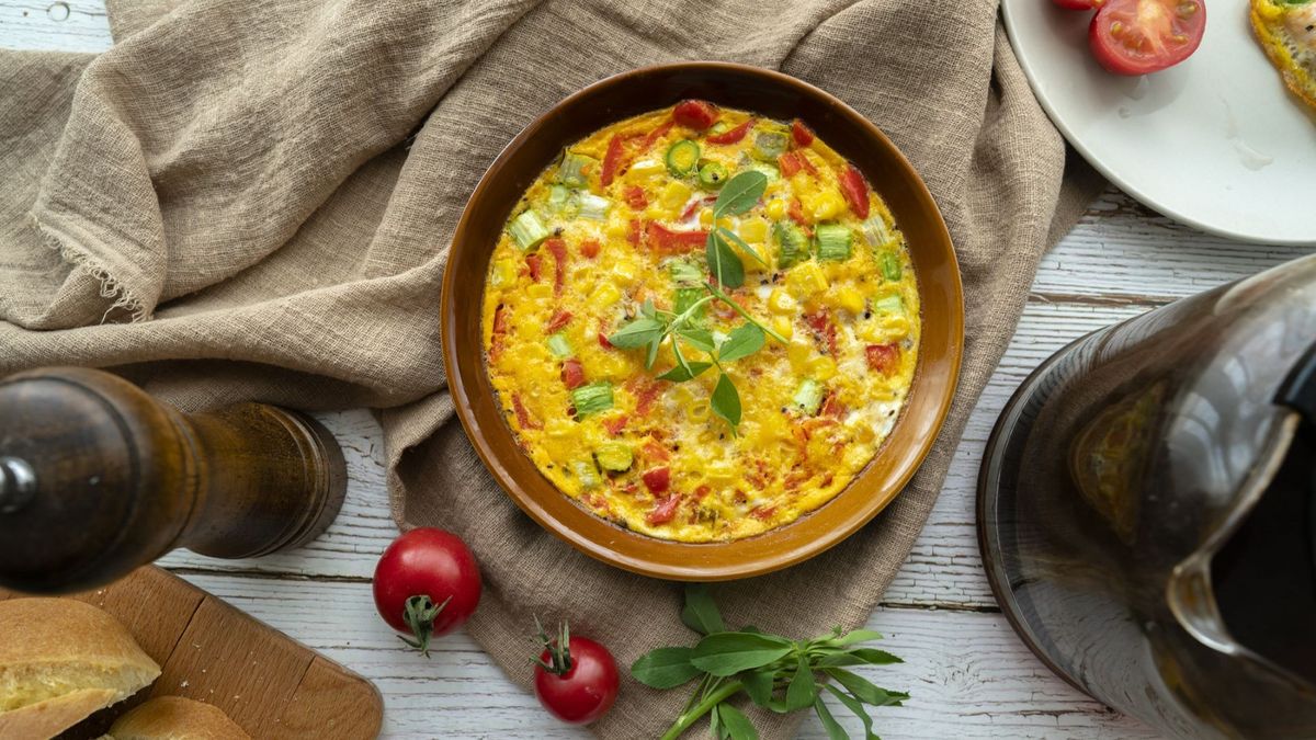 This dietitian's delicious veggie breakfast delivers 24g of protein and is only 210 calories
